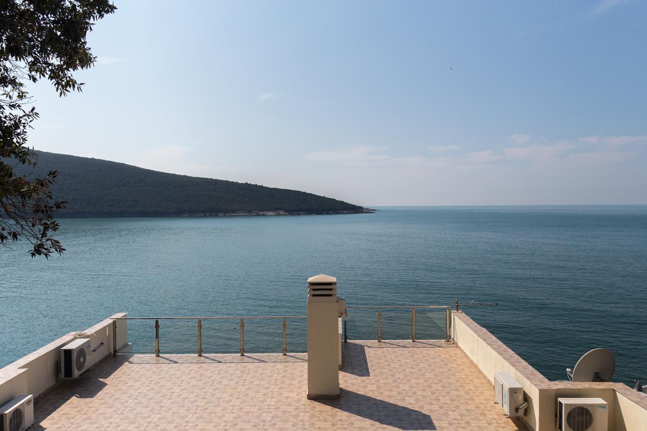 Seaside Apartment Kruce Ulcinj Esterno foto